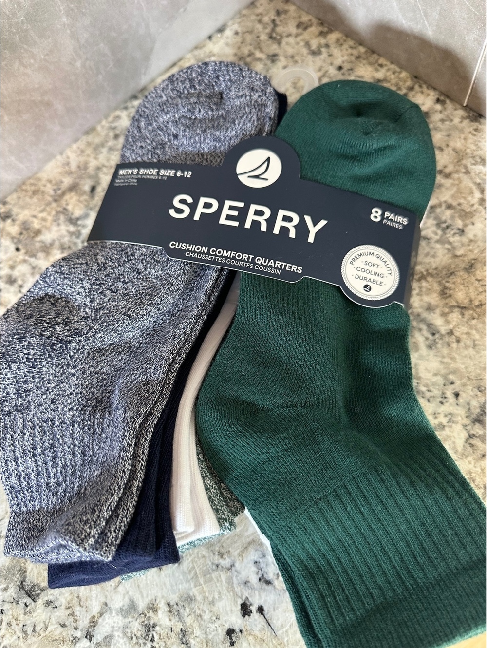 Speery Men’s 8 pk of Multi-Color Cushion Quarter Socks Cooling Soft Size 6-12